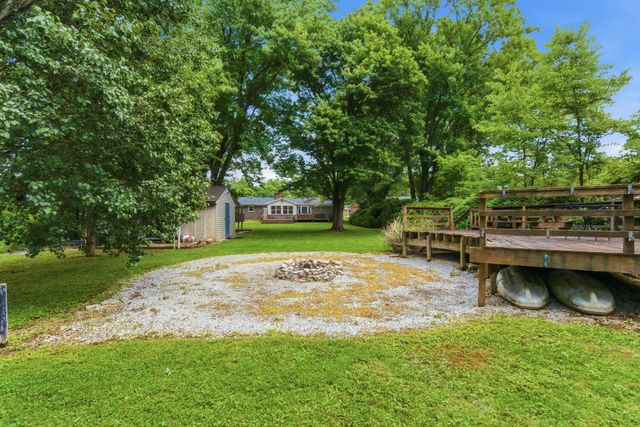 147 Meadowbrook Drive, Frankfort, KY 40601