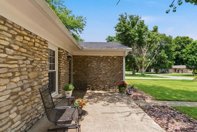 147 Meadowbrook Drive, Frankfort, KY 40601