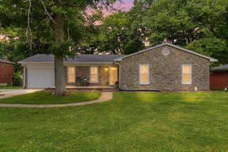 147 Meadowbrook Drive, Frankfort, KY 40601