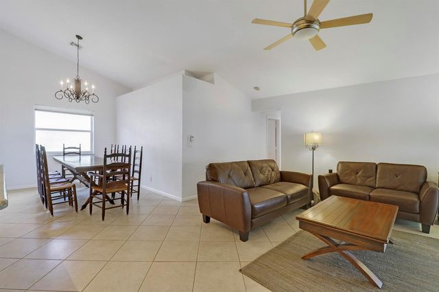 7160 Brickyard Circle, Lake Worth, FL 33467