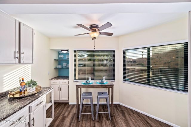 1000 W Rio Guaymas, Green Valley, AZ 85614