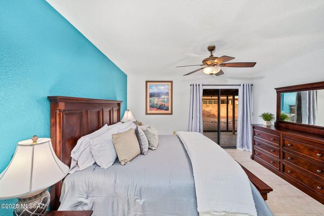 1000 W Rio Guaymas, Green Valley, AZ 85614