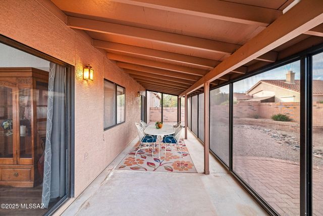 1000 W Rio Guaymas, Green Valley, AZ 85614