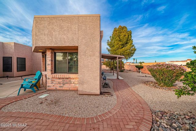 1000 W Rio Guaymas, Green Valley, AZ 85614