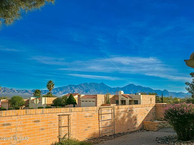 1000 W Rio Guaymas, Green Valley, AZ 85614