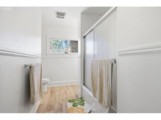 3203 Se CLINTON St, Portland, OR 97202