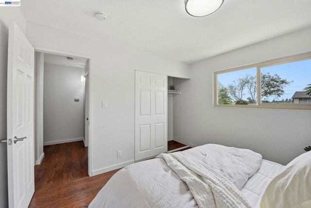 27864 Hummingbird Ct, Hayward, CA 94545