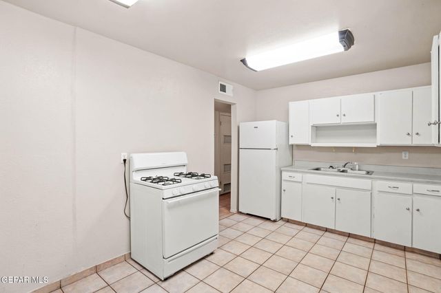 4908 Royal Drive, El Paso, TX 79924