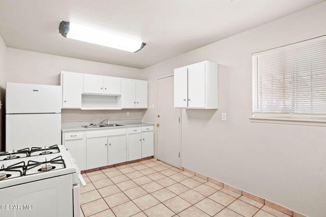 4908 Royal Drive, El Paso, TX 79924