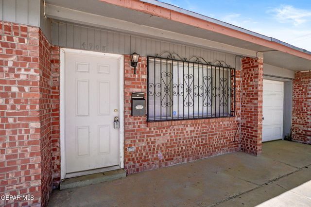 4908 Royal Drive, El Paso, TX 79924
