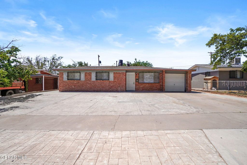 4908 Royal Drive, El Paso, TX 79924