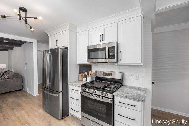 1955 Millbank Street, Grand Rapids, MI 49508