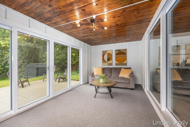 1955 Millbank Street, Grand Rapids, MI 49508