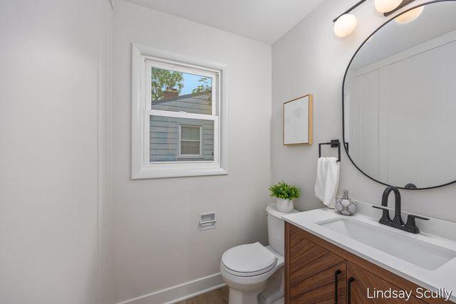 1955 Millbank Street, Grand Rapids, MI 49508