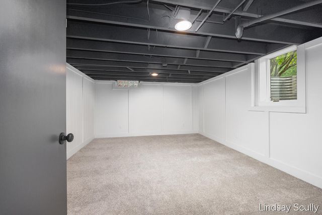 1955 Millbank Street, Grand Rapids, MI 49508