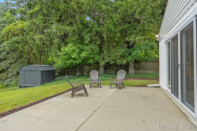 1955 Millbank Street, Grand Rapids, MI 49508