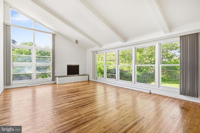 1517 THORNBERRY RD, Wyncote, PA 19095