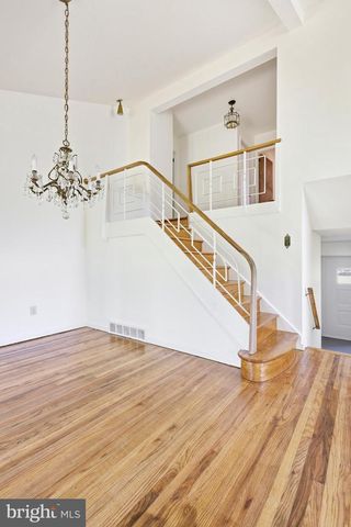 1517 THORNBERRY RD, Wyncote, PA 19095