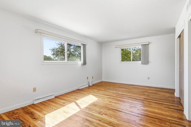 1517 THORNBERRY RD, Wyncote, PA 19095