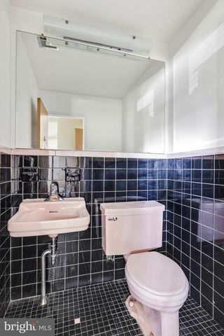 1517 THORNBERRY RD, Wyncote, PA 19095