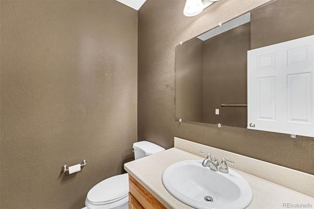 9767 S Holland Street, Littleton, CO 80127