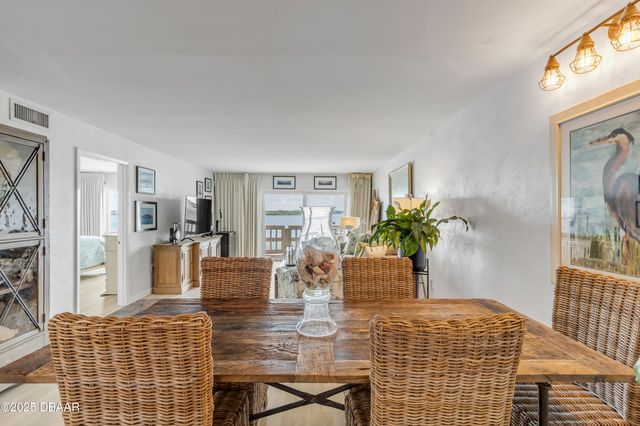 3606 S Peninsula Dr Apt 205, Port Orange, FL 32127