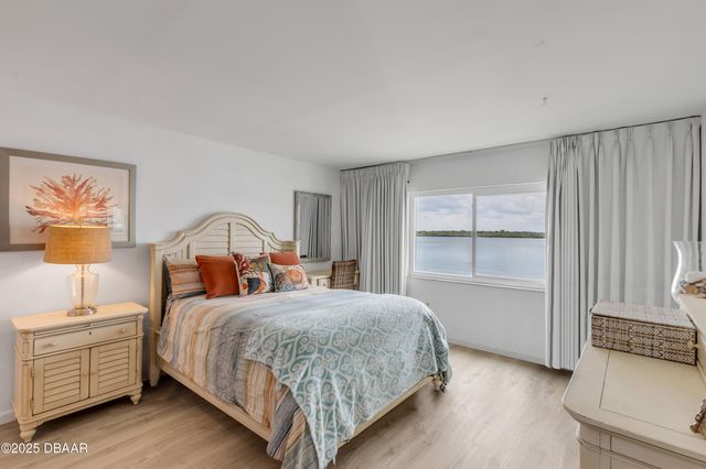 3606 S Peninsula Dr Apt 205, Port Orange, FL 32127