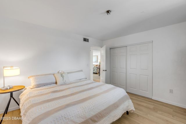 3606 S Peninsula Dr Apt 205, Port Orange, FL 32127