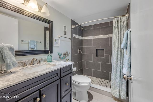 3606 S Peninsula Dr Apt 205, Port Orange, FL 32127