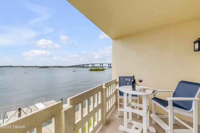 3606 S Peninsula Dr Apt 205, Port Orange, FL 32127