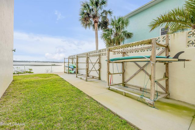 3606 S Peninsula Dr Apt 205, Port Orange, FL 32127