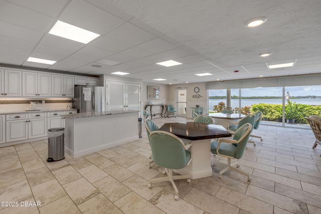 3606 S Peninsula Dr Apt 205, Port Orange, FL 32127