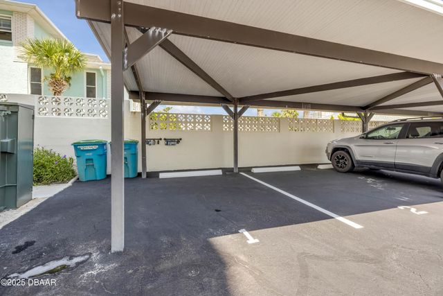 3606 S Peninsula Dr Apt 205, Port Orange, FL 32127