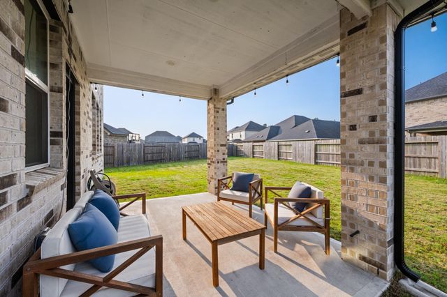 9718 Grooveburr Court, Conroe, TX 77385