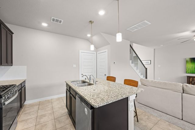 9718 Grooveburr Court, Conroe, TX 77385