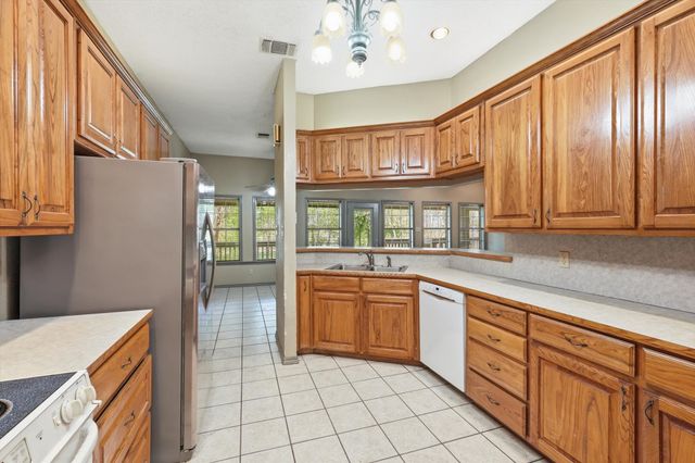 135 Pr-2828, Decatur, TX 76234