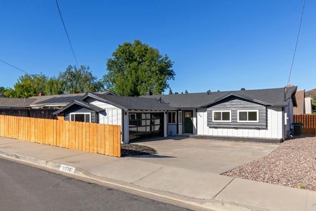 6548 Bantam Lake Circle, San Diego, CA 92119