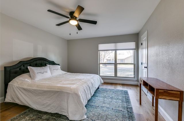 8349 Londonderry Lane, Dallas, TX 75228