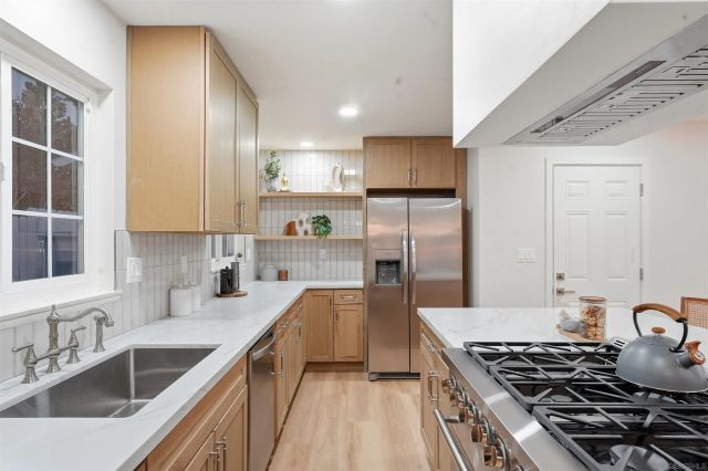 3602 Mount Acadia Blvd, San Diego, CA 92111