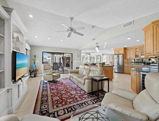 5970 EMERALD HARBOR DRIVE, Longboat Key, FL 34228