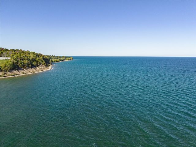 10693 Maple View Heights, Huron, NY 14590