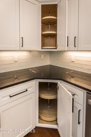 5423 KENVIEW DRIVE, Jefferson City, MO 65109