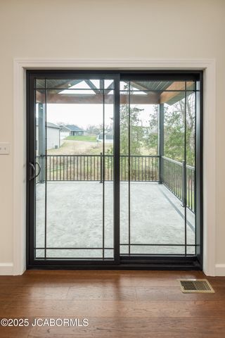 5423 KENVIEW DRIVE, Jefferson City, MO 65109