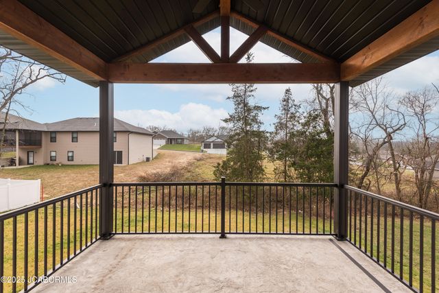 5423 KENVIEW DRIVE, Jefferson City, MO 65109