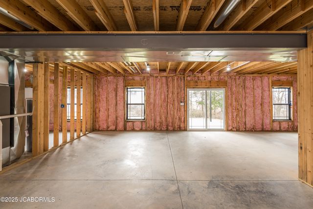 5423 KENVIEW DRIVE, Jefferson City, MO 65109