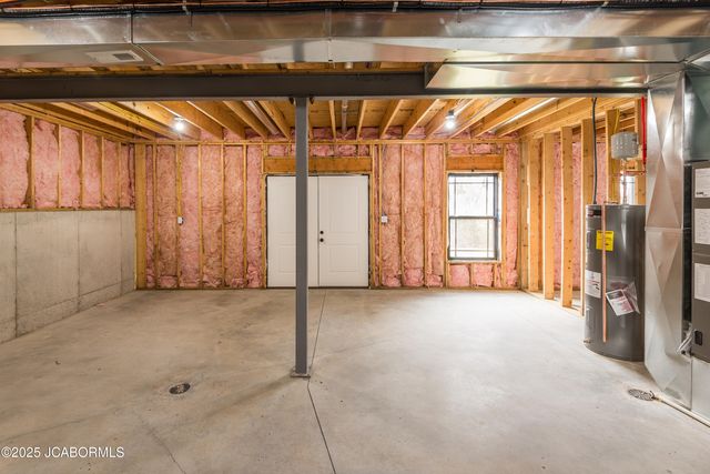 5423 KENVIEW DRIVE, Jefferson City, MO 65109