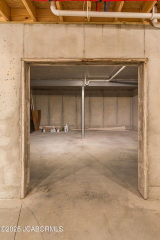 5423 KENVIEW DRIVE, Jefferson City, MO 65109