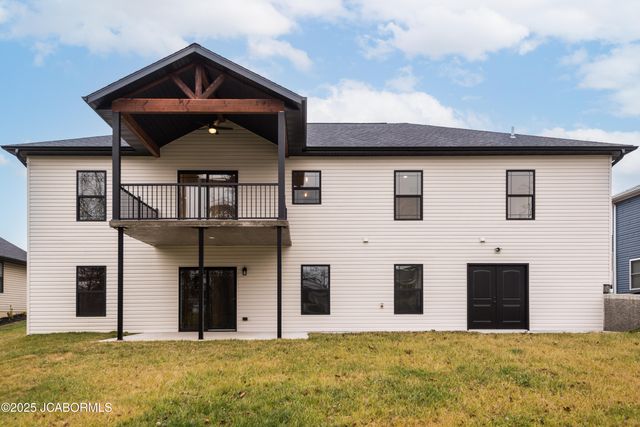 5423 KENVIEW DRIVE, Jefferson City, MO 65109