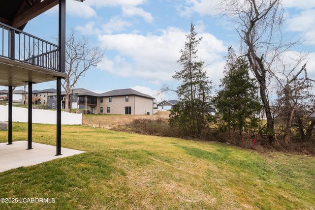 5423 KENVIEW DRIVE, Jefferson City, MO 65109