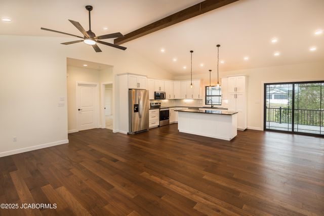 5423 KENVIEW DRIVE, Jefferson City, MO 65109